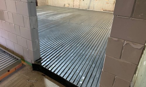 De Basis Nijmegen - Stravifloor Deck 3