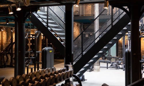 Double Shift Amsterdam- Stravigym HP