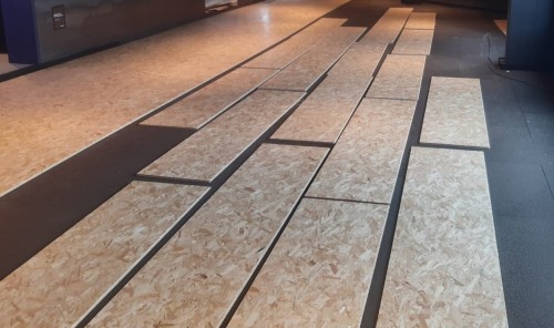 TrainMore Blaak - Stravigym XP 1